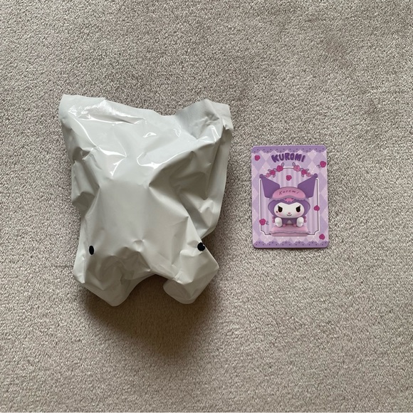Sanrio My Melody Kuromi Pajama Sweetheart Blind Box [OPENED] - Picture 3 of 8